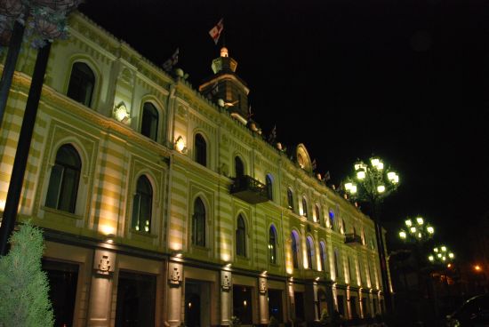 Orientalna siedziba tbiliskiej rady miasta.