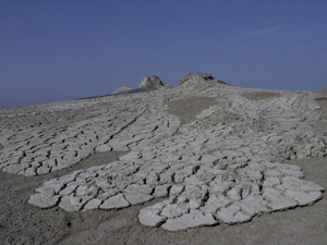 Przyroda Azerbejdżanu, wulkan błotny