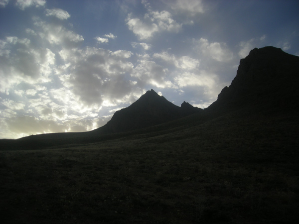Góra Tsikhe, widok z podnóża