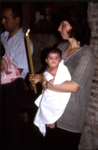 Gruzja, chrzest dziecka w Tbilisi