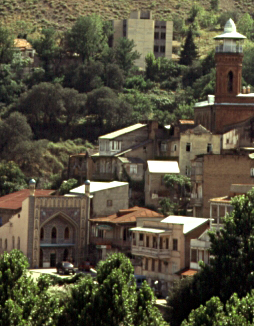 Tbilisi, widok na anie i meczet