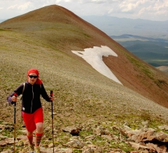 Kaukaz, gry w Gruzja, turystyka w Gruzji, wycieczki do Gruzji, trekking w Gruzji, podre, zwiedzanie, stare miasto