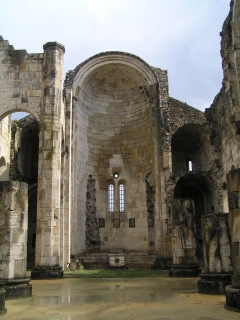 Gruzja, zabytki Unesco,ruiny katedry Bagrati